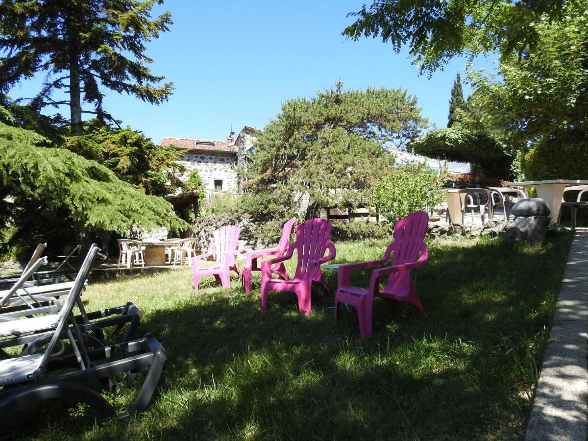 Camping Les Lavandes Darbres Экстерьер фото
